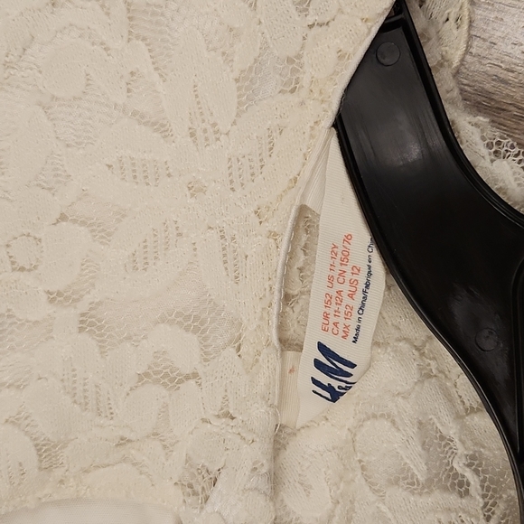 H&M kids white tule shirt - Picture 3 of 3